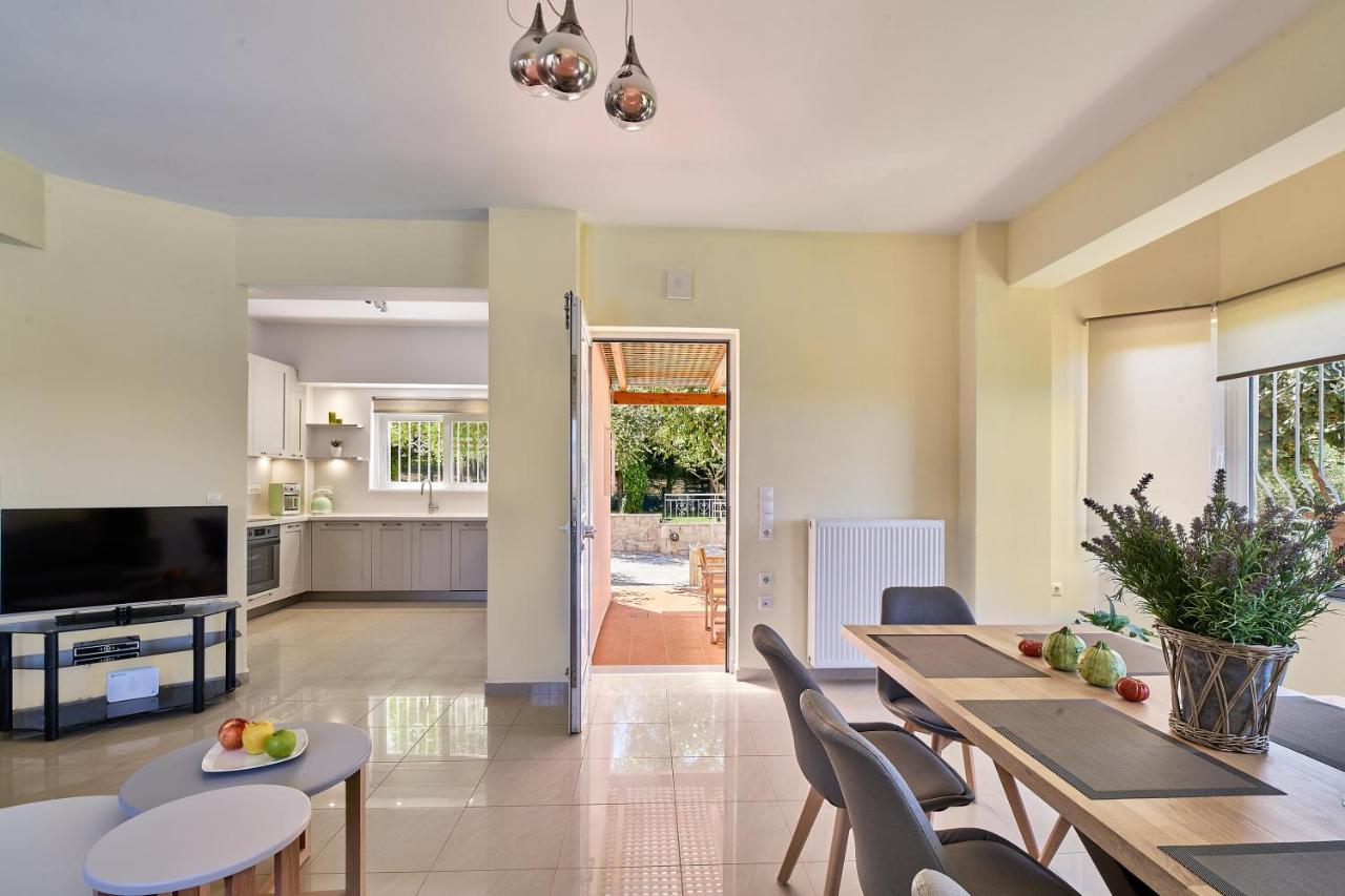 Villa Moma Palio Gerani Εξωτερικό φωτογραφία